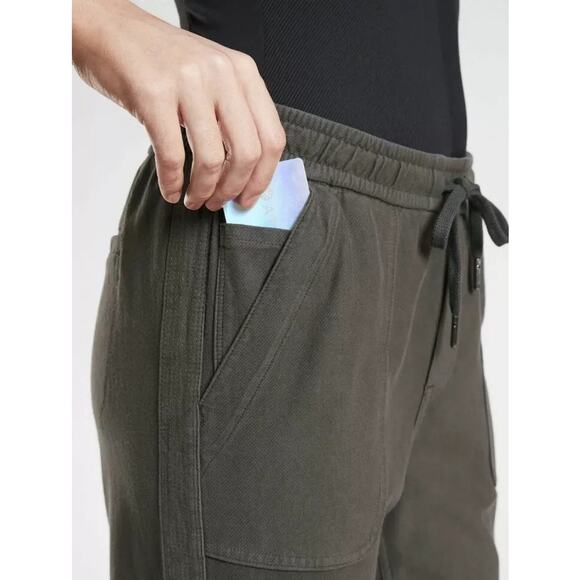ATHLETA Farallon Jogger Gray Mid Rise Drawstring Pull-On Active Pant Women's 4 - Picture 12 of 14